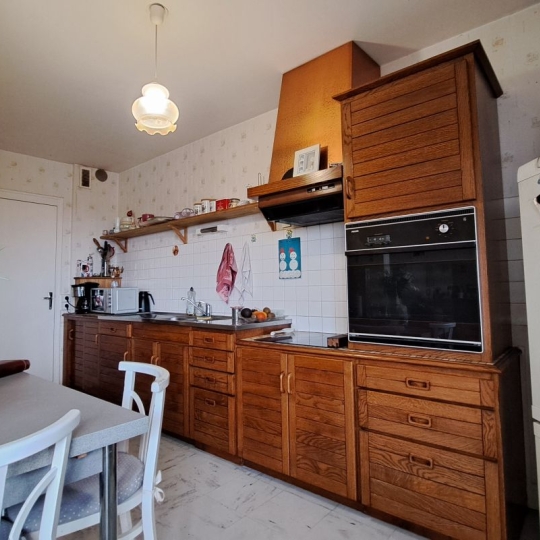  Mathieu CHAMARD - Agence BIEN CHEZ SOI : Apartment | PARTHENAY (79200) | 80 m2 | 75 000 € 