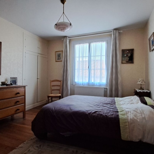  Mathieu CHAMARD - Agence BIEN CHEZ SOI : House | VERRUYES (79310) | 137 m2 | 167 000 € 