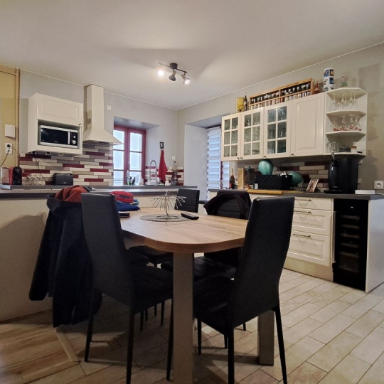  Mathieu CHAMARD - Agence BIEN CHEZ SOI : Apartment | PARTHENAY (79200) | 137 m2 | 100 000 € 
