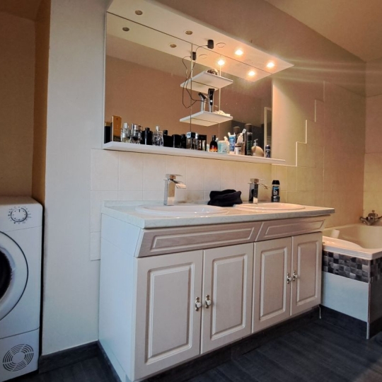 Mathieu CHAMARD - Agence BIEN CHEZ SOI : Apartment | PARTHENAY (79200) | 137 m2 | 100 000 € 
