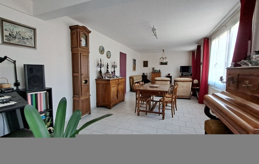 Mathieu CHAMARD - Agence BIEN CHEZ SOI : House | VERRUYES (79310) | 137 m2 | 167 000 € 