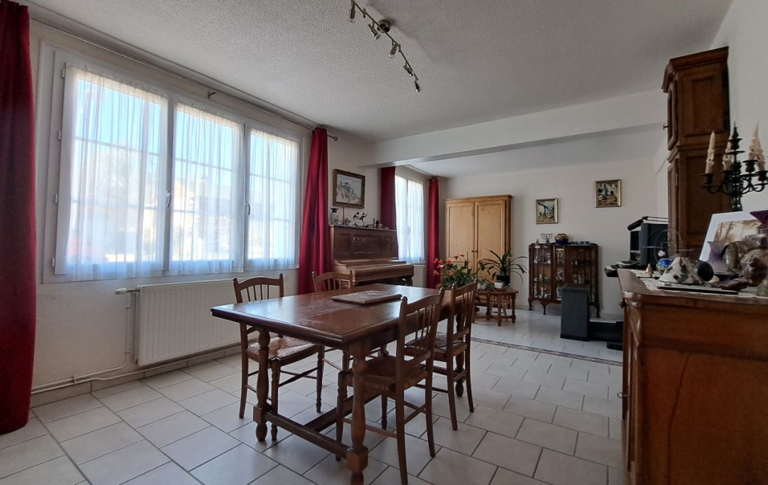Mathieu CHAMARD - Agence BIEN CHEZ SOI : House | VERRUYES (79310) | 137 m2 | 167 000 € 