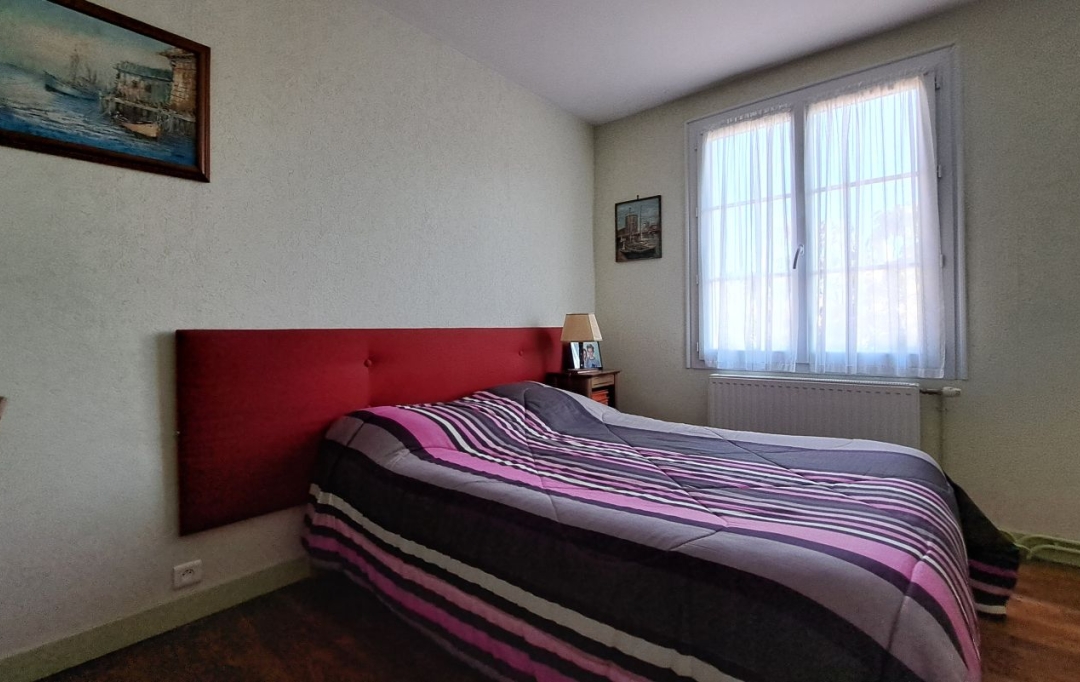 Mathieu CHAMARD - Agence BIEN CHEZ SOI : House | VERRUYES (79310) | 137 m2 | 167 000 € 