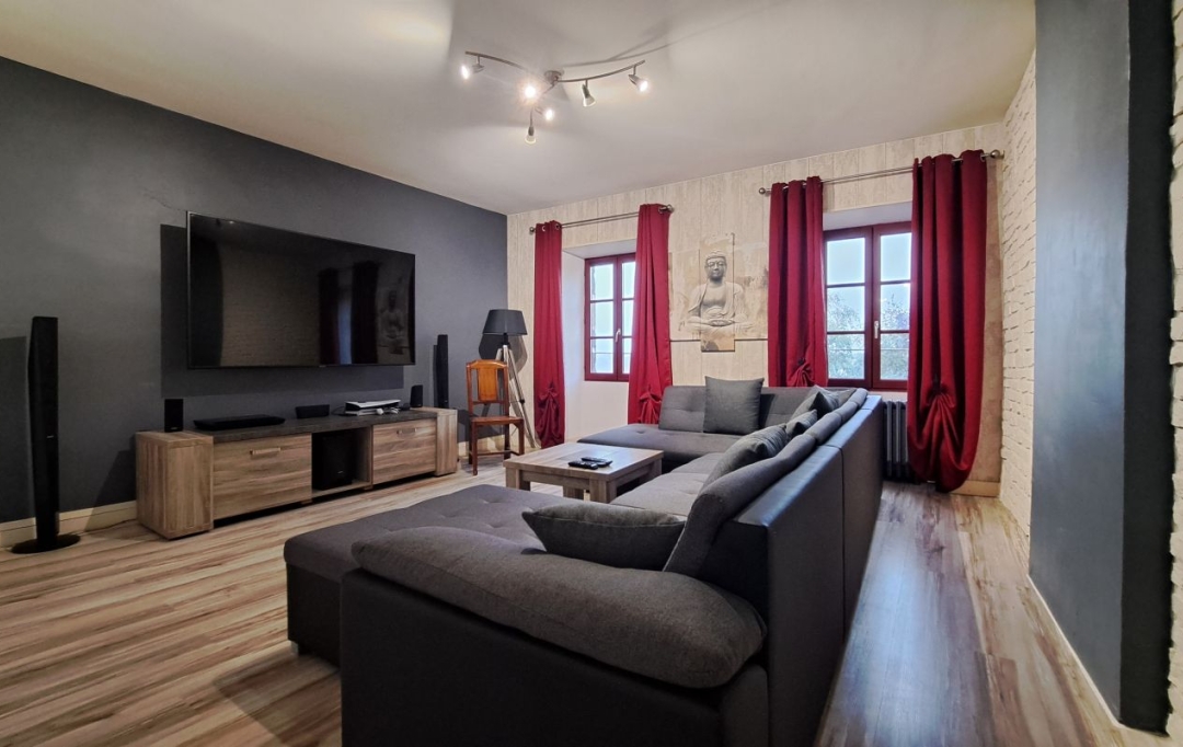 Mathieu CHAMARD - Agence BIEN CHEZ SOI : Apartment | PARTHENAY (79200) | 137 m2 | 100 000 € 