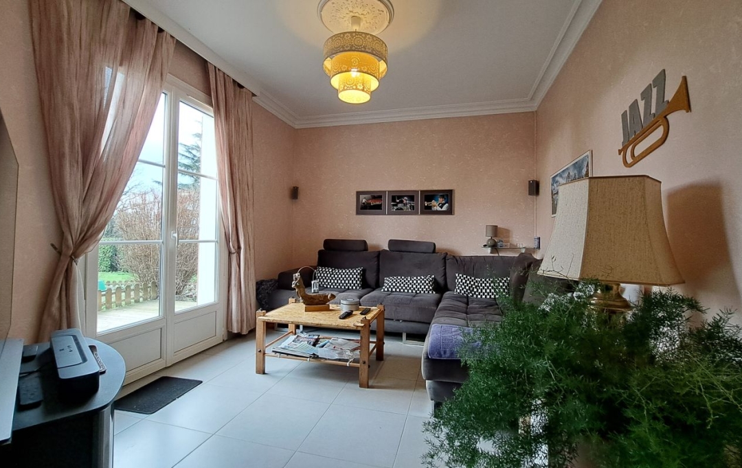 Mathieu CHAMARD - Agence BIEN CHEZ SOI : House | POMPAIRE (79200) | 172 m2 | 197 600 € 