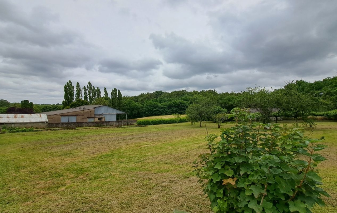 Mathieu CHAMARD - Agence BIEN CHEZ SOI : Domain / Estate | MAZIERES-EN-GATINE (79310) | 130 m2 | 177 000 € 