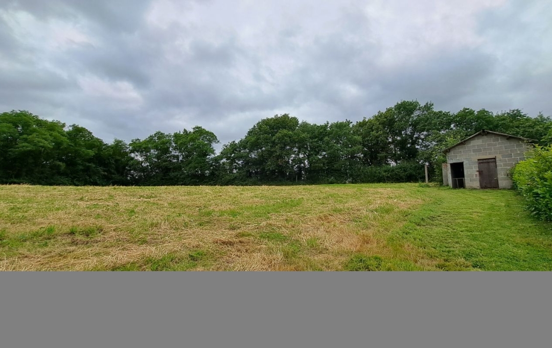 Mathieu CHAMARD - Agence BIEN CHEZ SOI : Domain / Estate | MAZIERES-EN-GATINE (79310) | 130 m2 | 177 000 € 