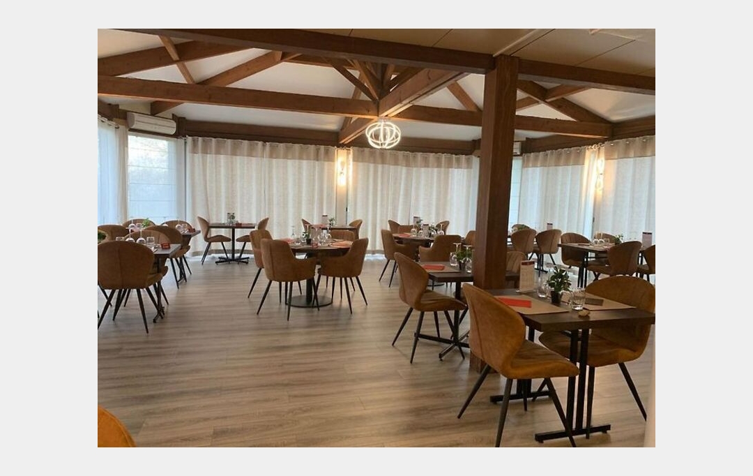 Mathieu CHAMARD - Agence BIEN CHEZ SOI : Immeuble | PARTHENAY (79200) | 1 525 m2 | 800 000 € 